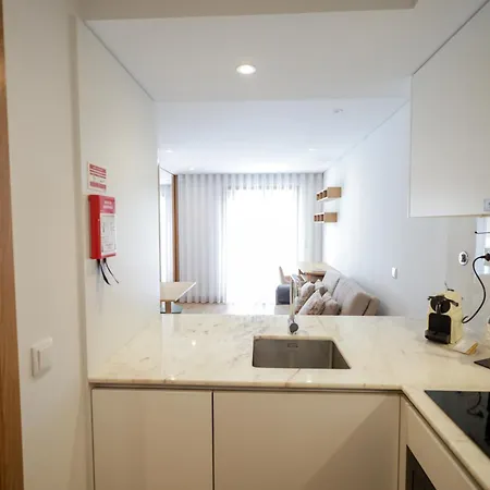 Charming Camoes By Hosts Apartament *
