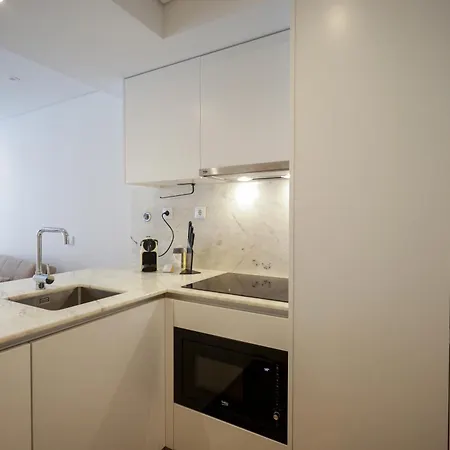 Charming Camoes By Hosts Apartament *
