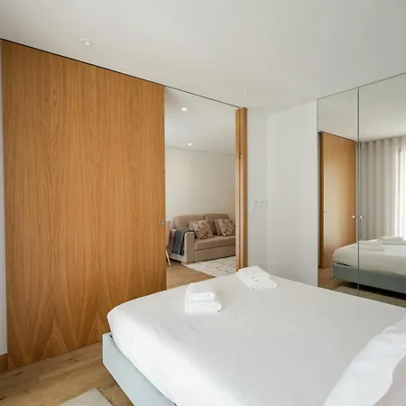 Apartament Charming Camoes By Hosts Porto